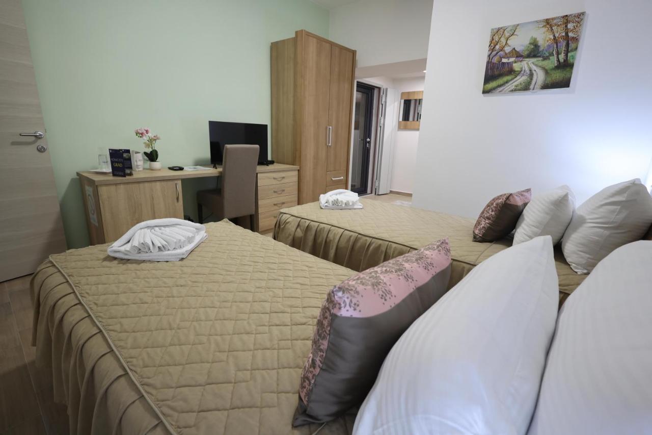 Konaciste Grad B&B Uzice Ngoại thất bức ảnh